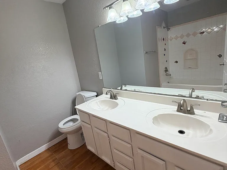 1533 El Greco Cir — Photo 13