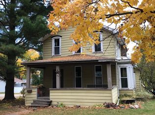 106 E Winfield St, Morrison, IL 61270