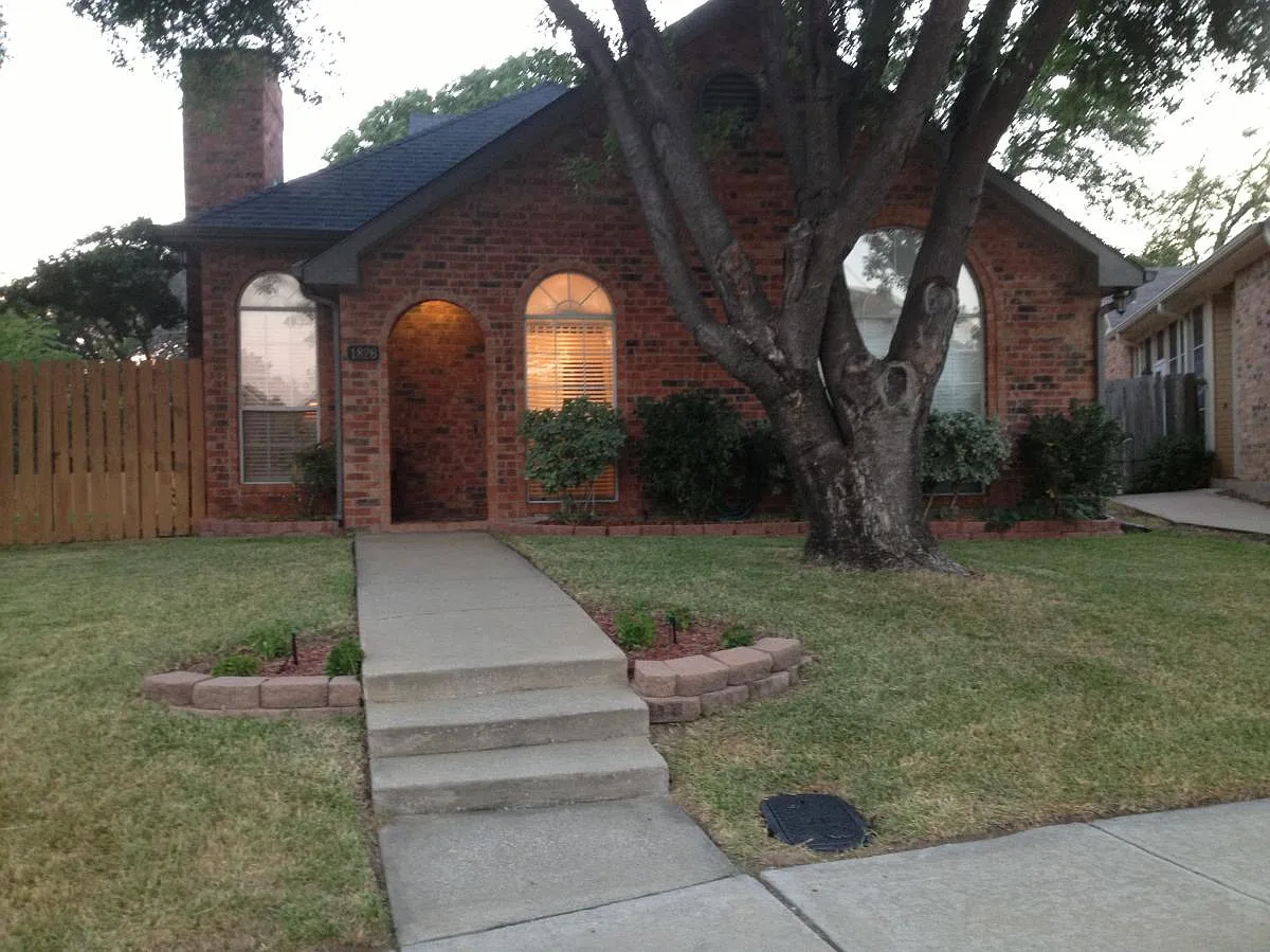 Building Photo - 1826 Orchard Dr