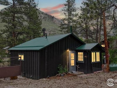 30 Falls Creek Dr, Bellvue, CO, 80512