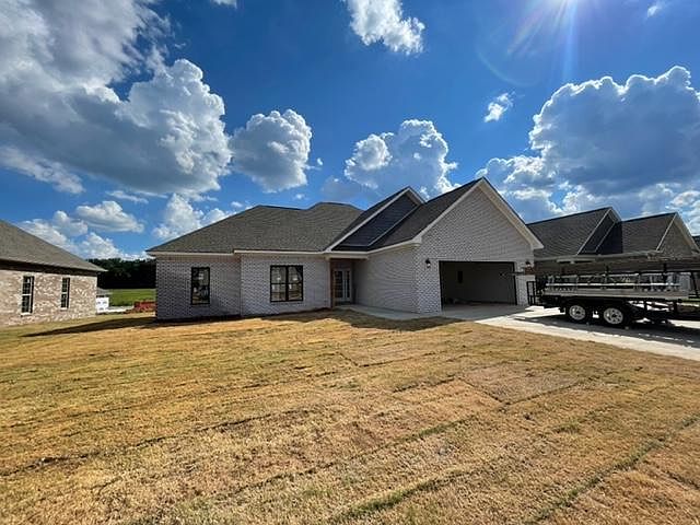 1st image of 448 Zoey Grace Dr