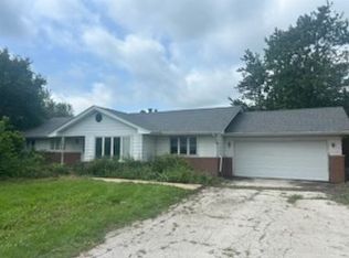 30640 S Ashland Ave, Beecher, IL 60401