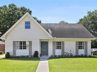 148 Macque Dr, River Ridge, LA 70123