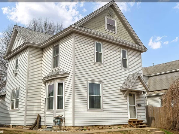 1025 N 9th St, Burlington, IA 52601