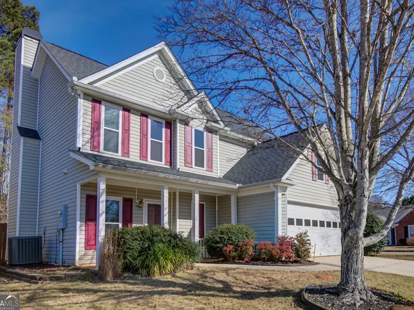 125 N Square Ln, Newnan, GA 30263