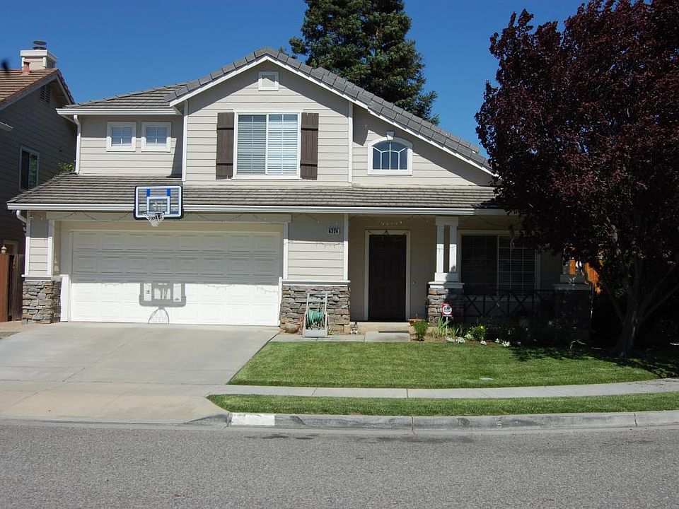 1st image of 6224 Ginashell Cir
