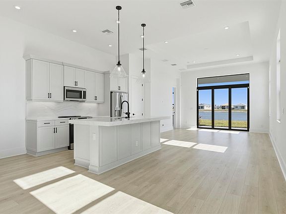5th image of 7818 SW Andrea Way