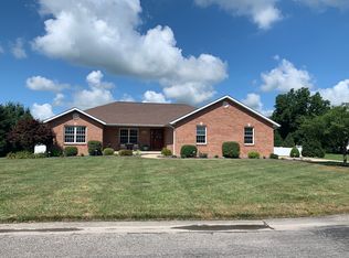 608 N Franklin St, Albers, IL 62215