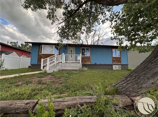 511 S 5th St W, Baker, MT 59313