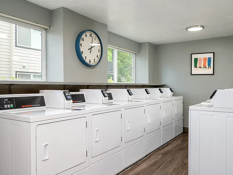 Broadway Center | Laundry