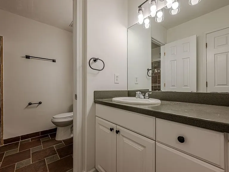 1118 Pine Heights Dr NE #213 — Photo 16
