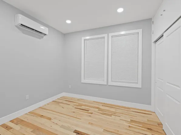 4619 Cottage Avenue image 11 of 15