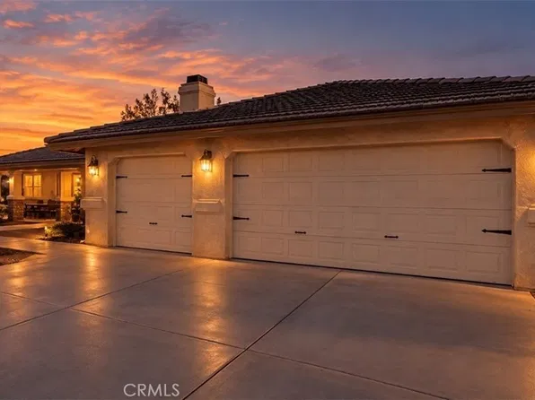 8979 Appleton St, Phelan, CA 92392