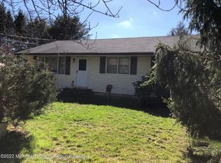 57 Vanderveer Rd, Freehold, NJ 07728