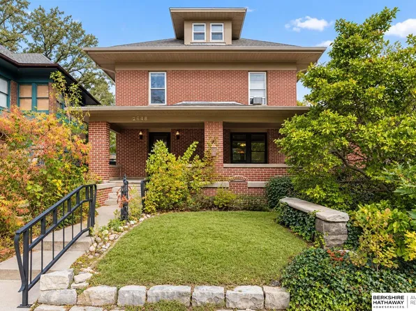 2648 Washington St, Lincoln, NE 68502
