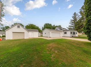 808 E Vine St, Owatonna, MN 55060