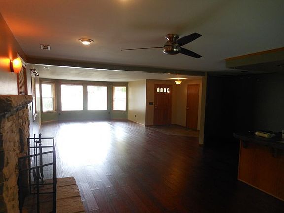 2nd image of 9606 NE 32nd Ave