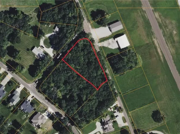 1741 Gulf Stream St, Gallatin, MO 64640