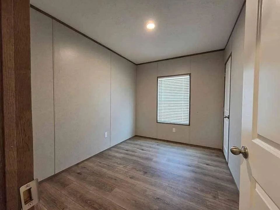 3 bed, 2.0 bath, $1,250 — Photo 4