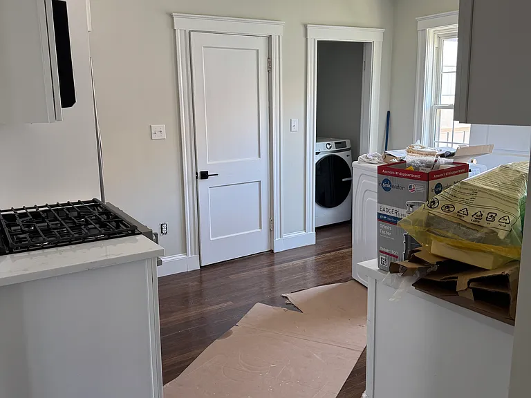 13 Berry St #13 — Photo 10