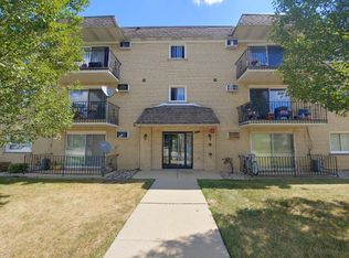 7829 S Rutherford Ave APT 2SW, Burbank, IL 60459
