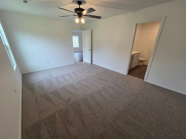 1088 Raven Walk Dr — Photo 12