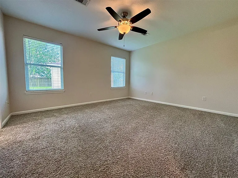 13019 Skyline Dr — Photo 15
