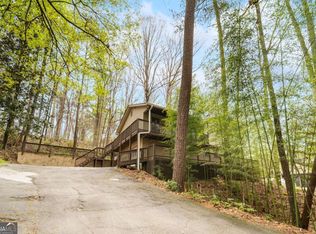 5121 Heather Rd SE, Smyrna, GA 30082