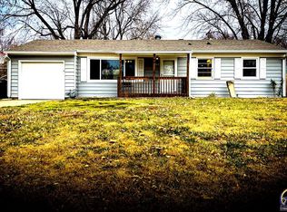 5612 SW 15th St, Topeka, KS 66604