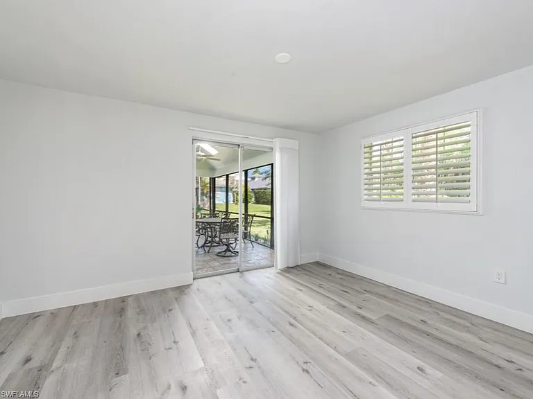 1131 Crayton Rd — Photo 17