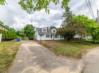 26 Dorrance St, Attleboro, MA 02703