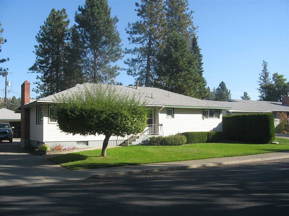 1st image of 3110 W Rosewood Ave