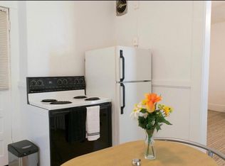 459 S Hawthorne Rd APT D, Winston Salem, NC 27103