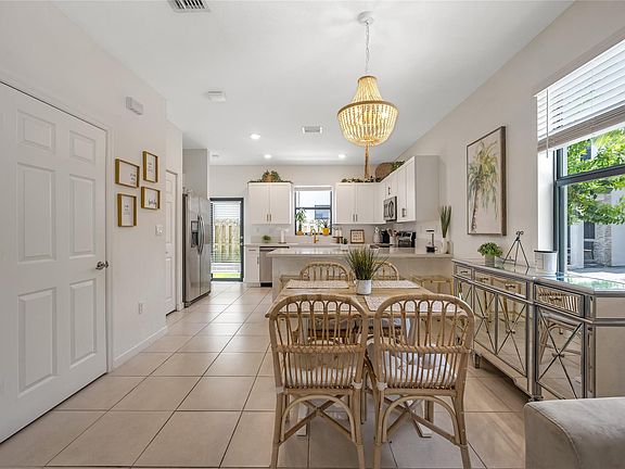2nd image of 1622 SW 28TH Court