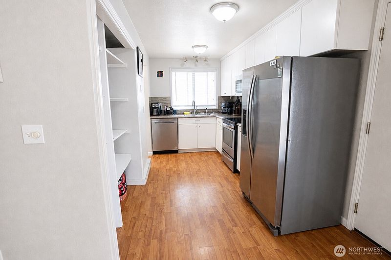 5th image of 4288 N Northgate Drive