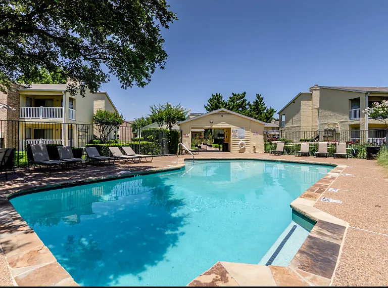 Your Dream Home Awaits! — Photo 16