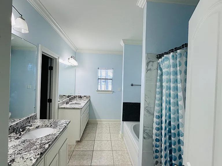 12563 S Lakeshore Dr — Photo 3