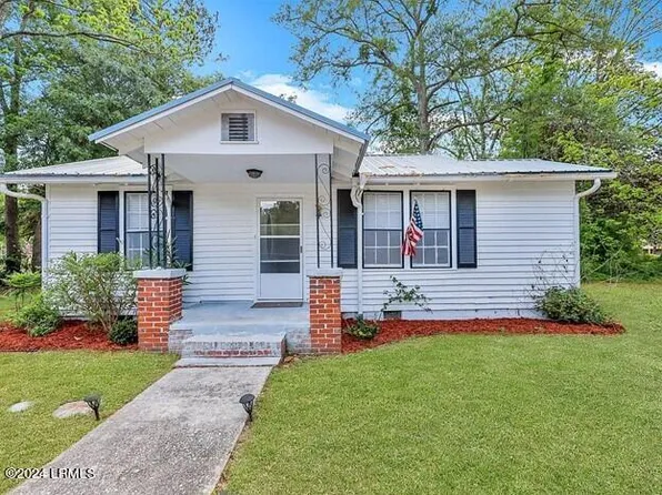 51 Salkehatchie Rd, Yemassee, SC 29945