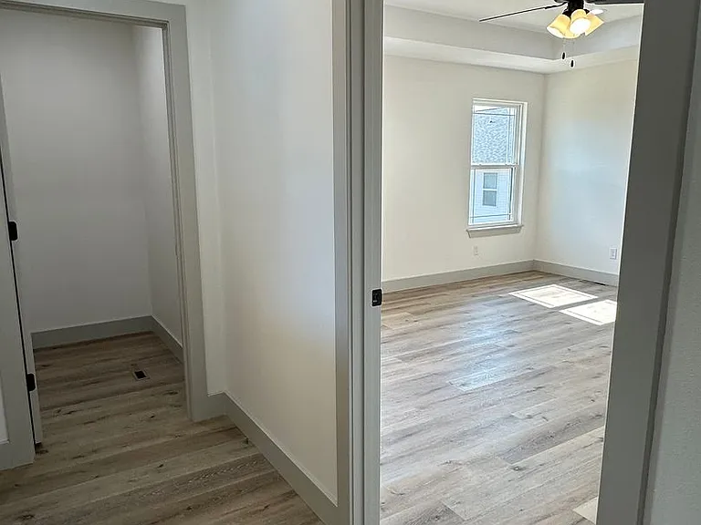 932 Cottage Hill Way — Photo 34