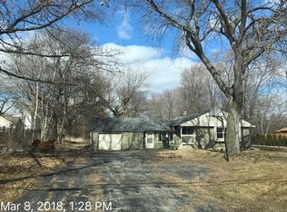 7938 W Puetz Rd, Franklin, WI 53132