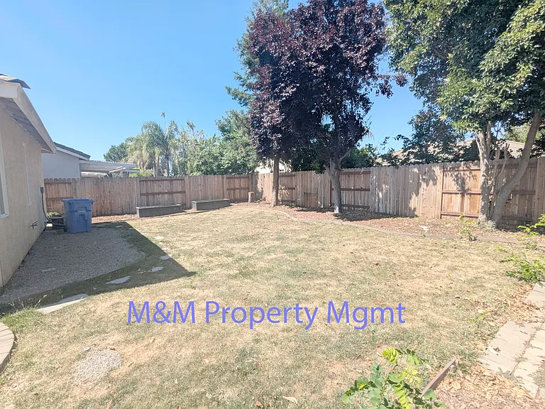 5042 Jurgenson Way — Photo 15