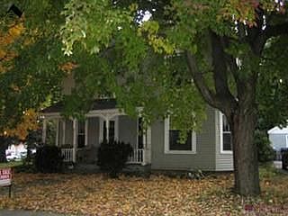 1st image of 68 W Marion St