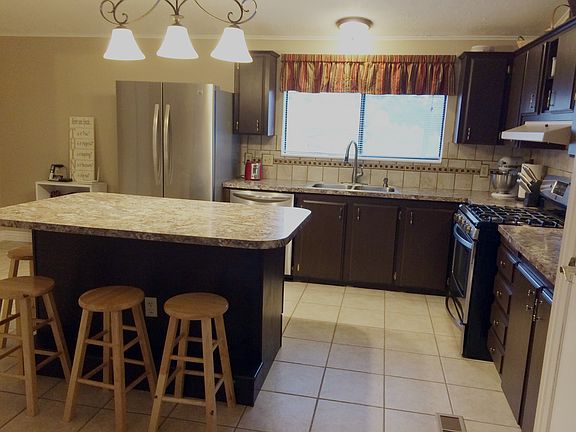 4th image of 277 Winona Dr