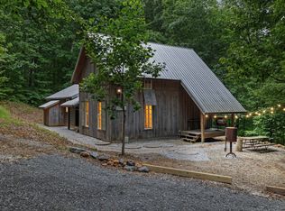 228 Rack Rd, Bon Aqua, TN 37025