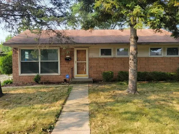 7519 W Sheridan AVENUE, Milwaukee, WI 53218