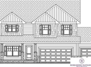 19958 Drexel Cir, Omaha, NE 68135