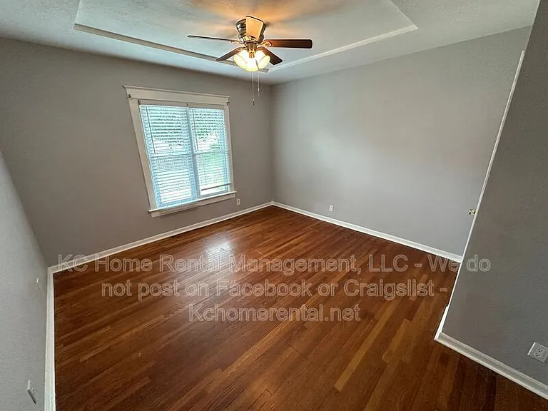 3633 Central St #2 — Photo 21