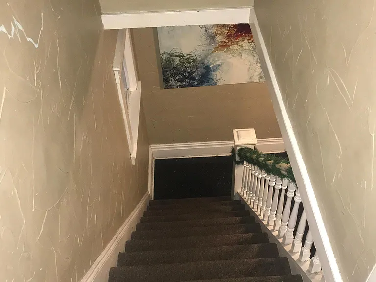 497 Rentschler St — Photo 13
