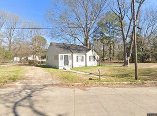 302 Sewanee Dr, Jackson, MS 39209