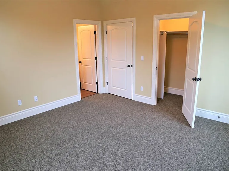 2941 SW Morris Ave — Photo 18